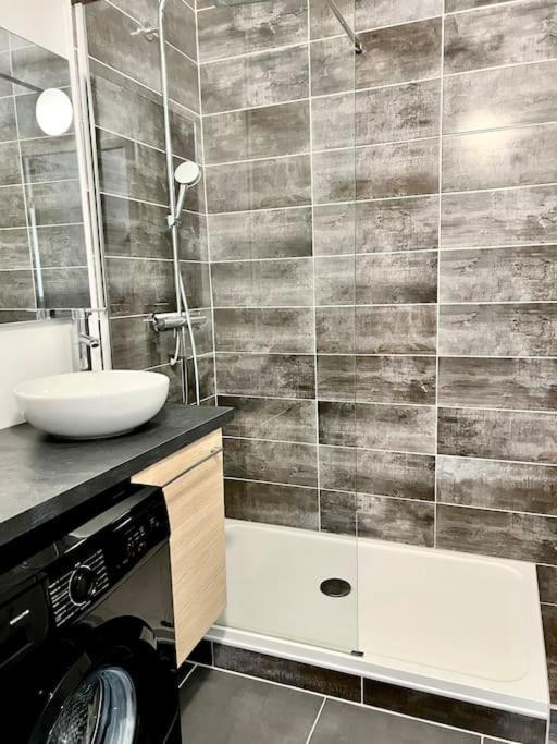 Appartement La Parisienne - 80M2 à Vierzon Extérieur photo